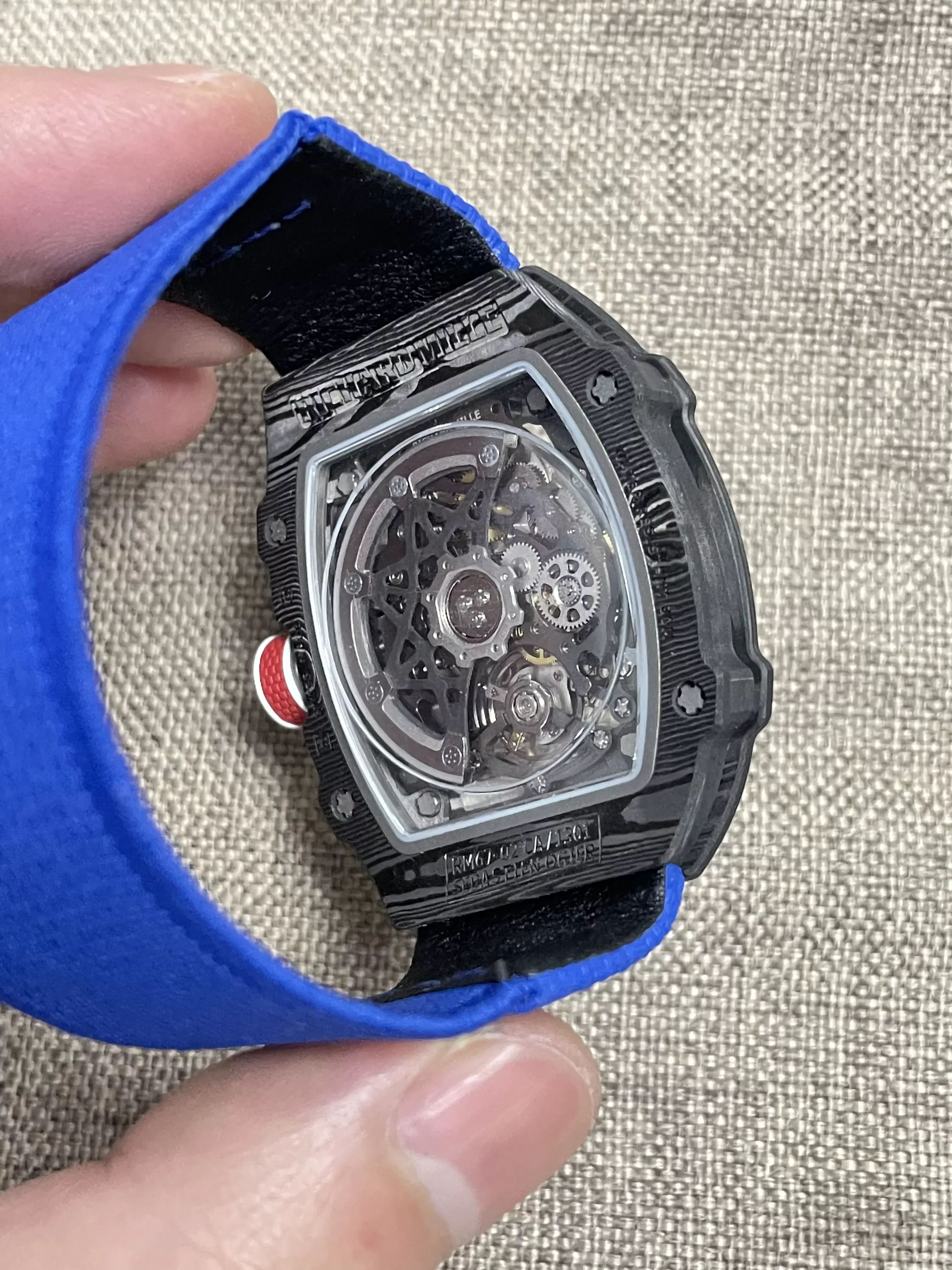 83c0555b27c6804 e1735307672382 阿默表行AmoWatch