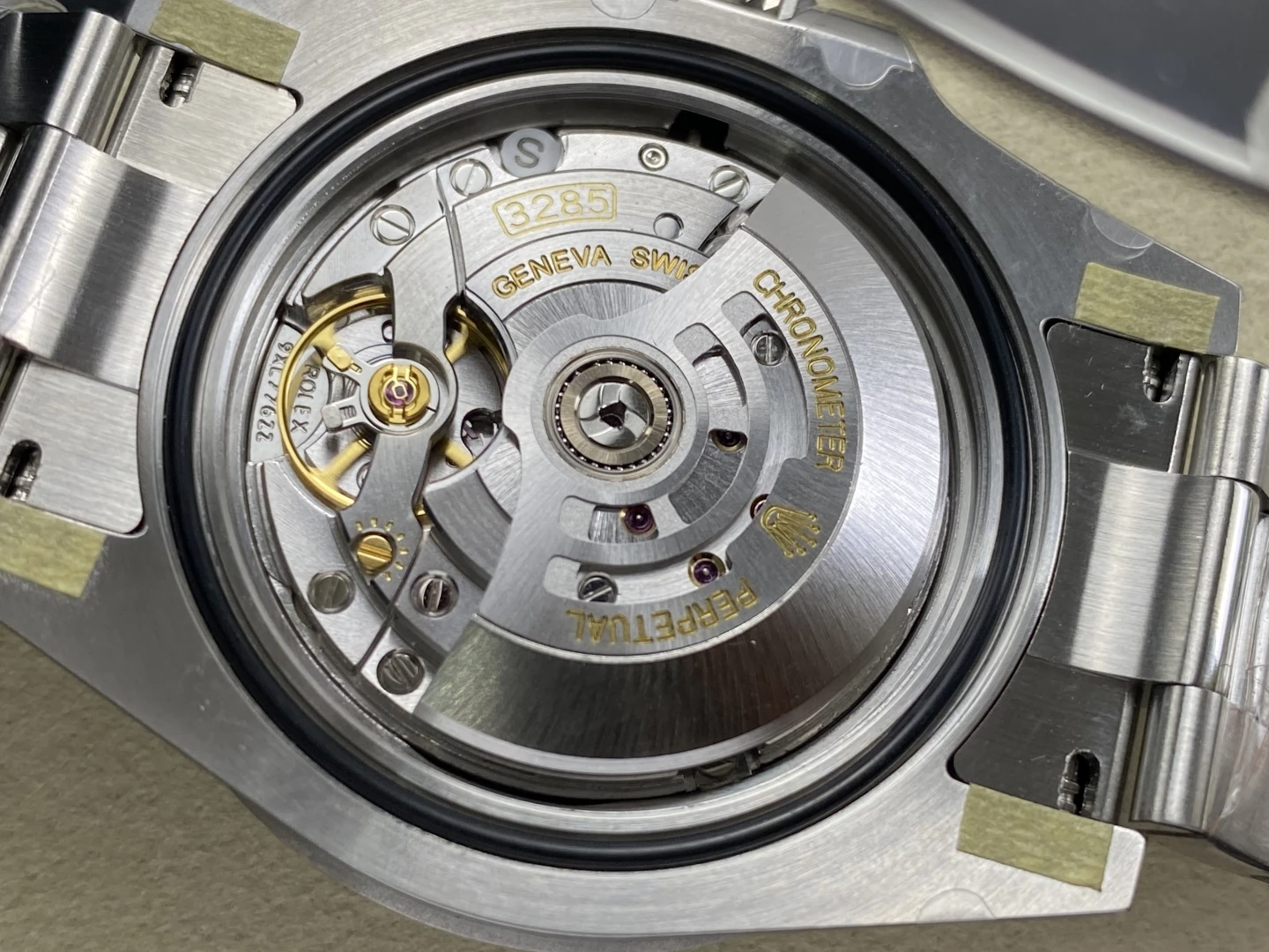 98c098088ac503e 阿默表行AmoWatch