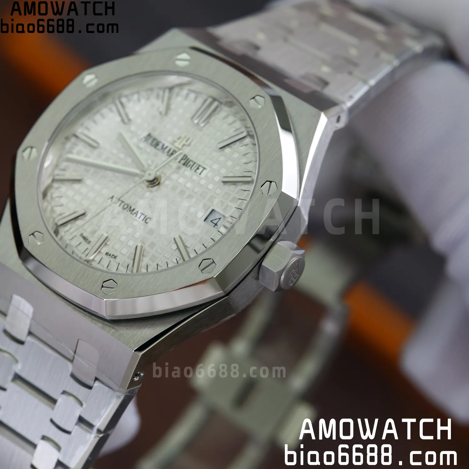 ba10d88e8a201b0 阿默表行AmoWatch