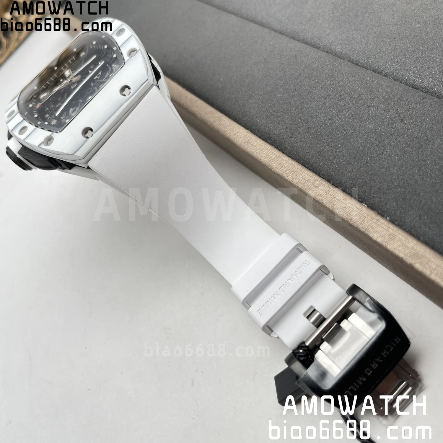 cdd7d2911ace534 AMO Watch