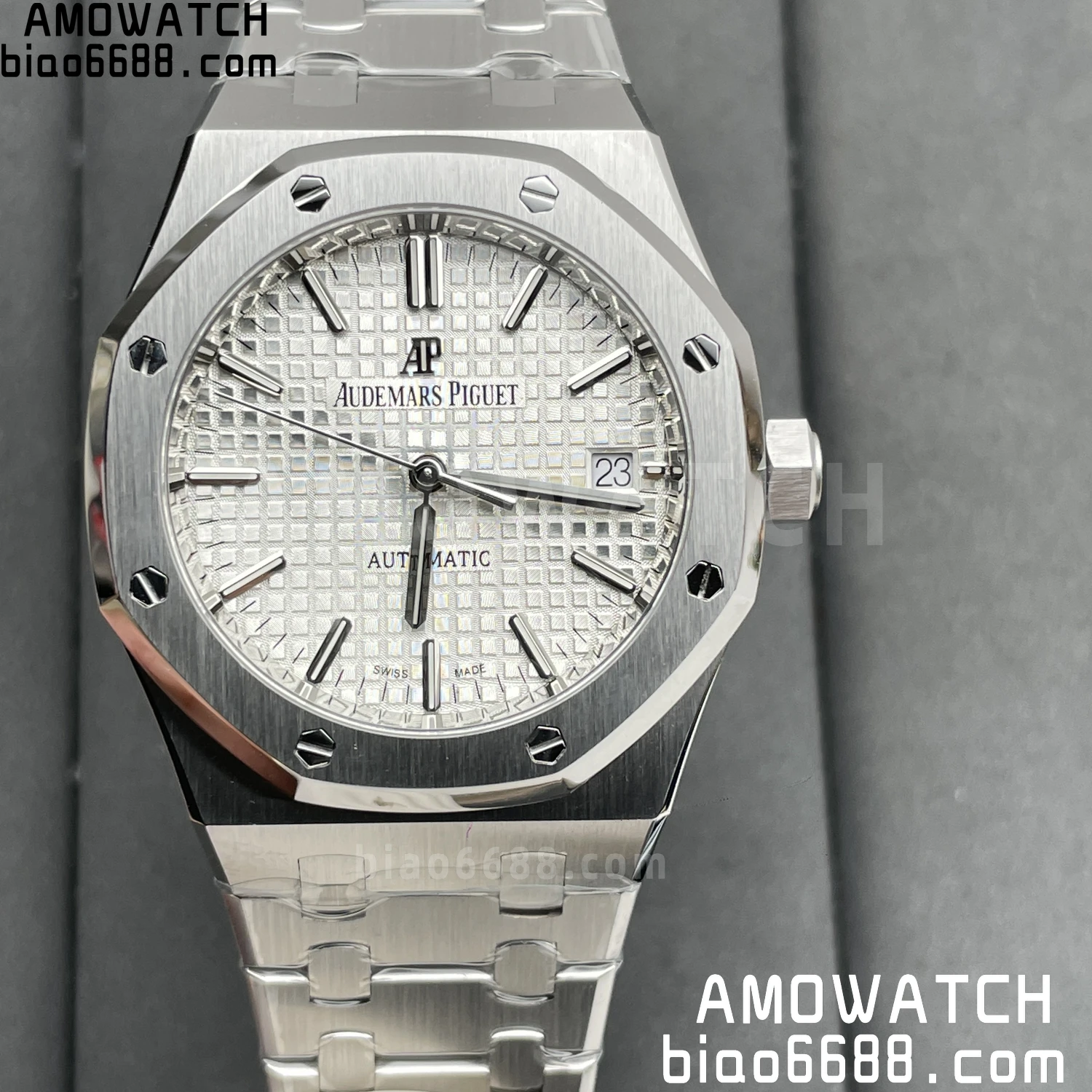 e208826bae323d5 AMO Watch