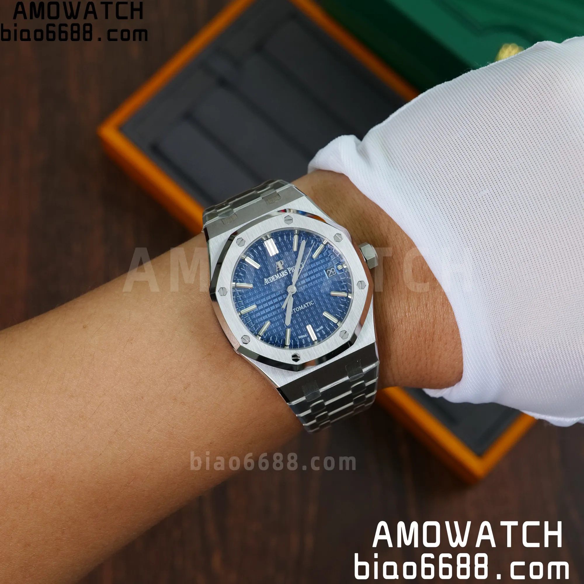 f44852ff2d5f0b5 AMO Watch