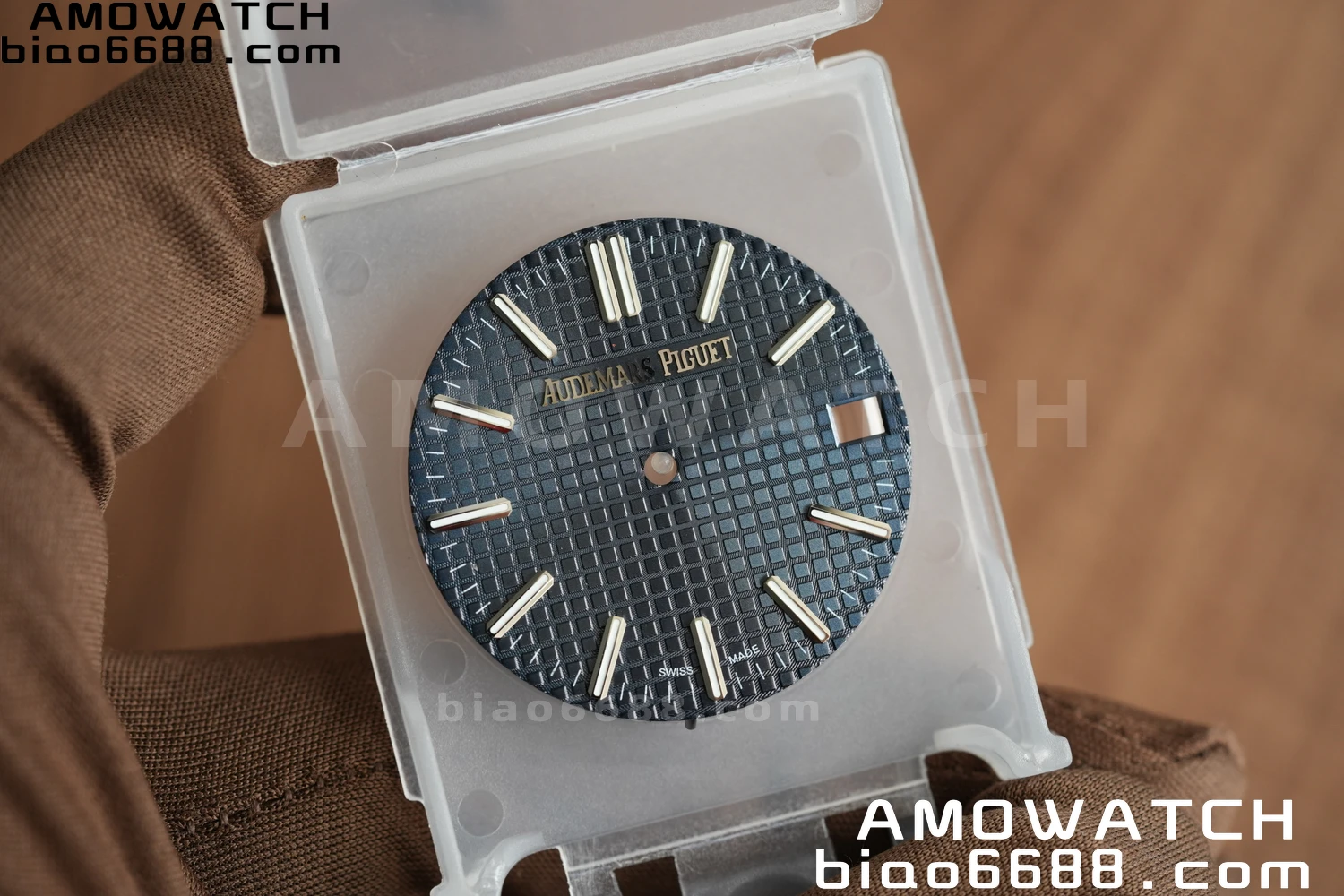 7464a2445d86499 AMO Watch