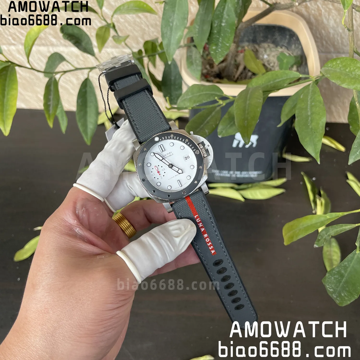 bdba28fb9915f23 AMO Watch