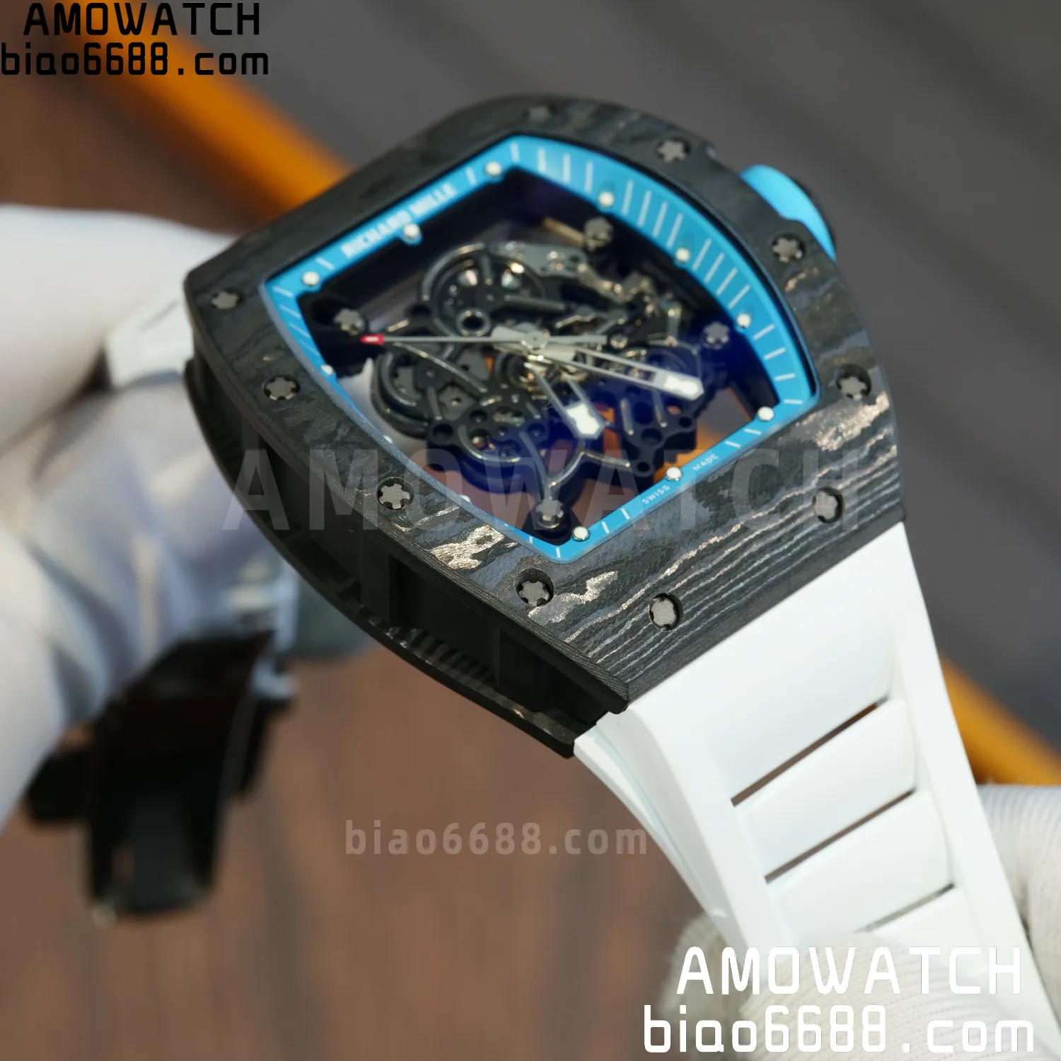 f52e2646b03048d AMO Watch