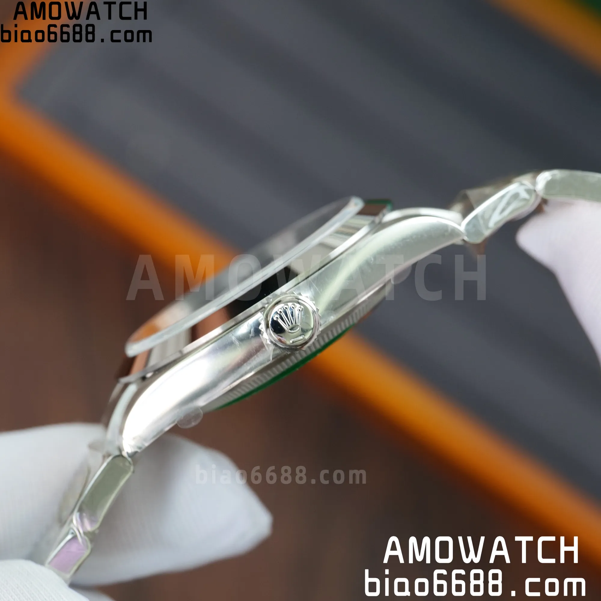 36d8f7f9d16e2e8 AMO Watch
