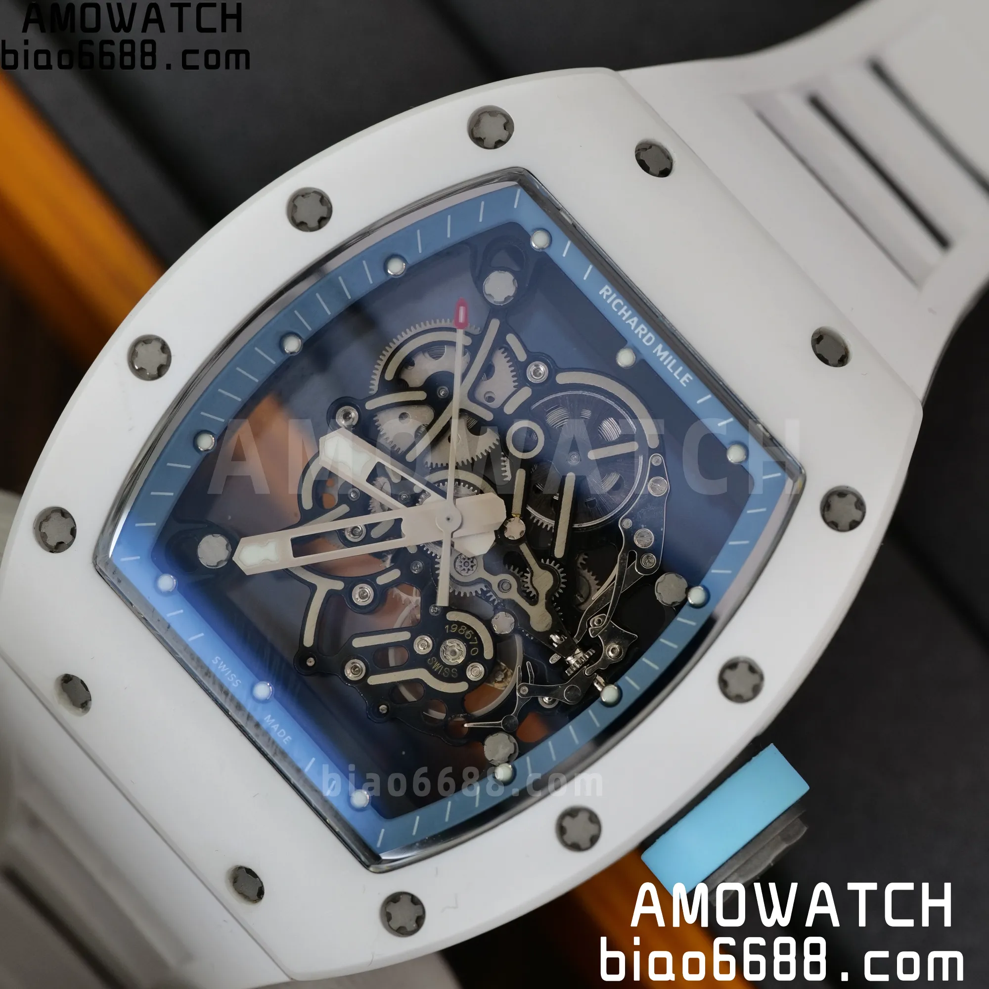 5a1cf4bfb124a90 AMO Watch