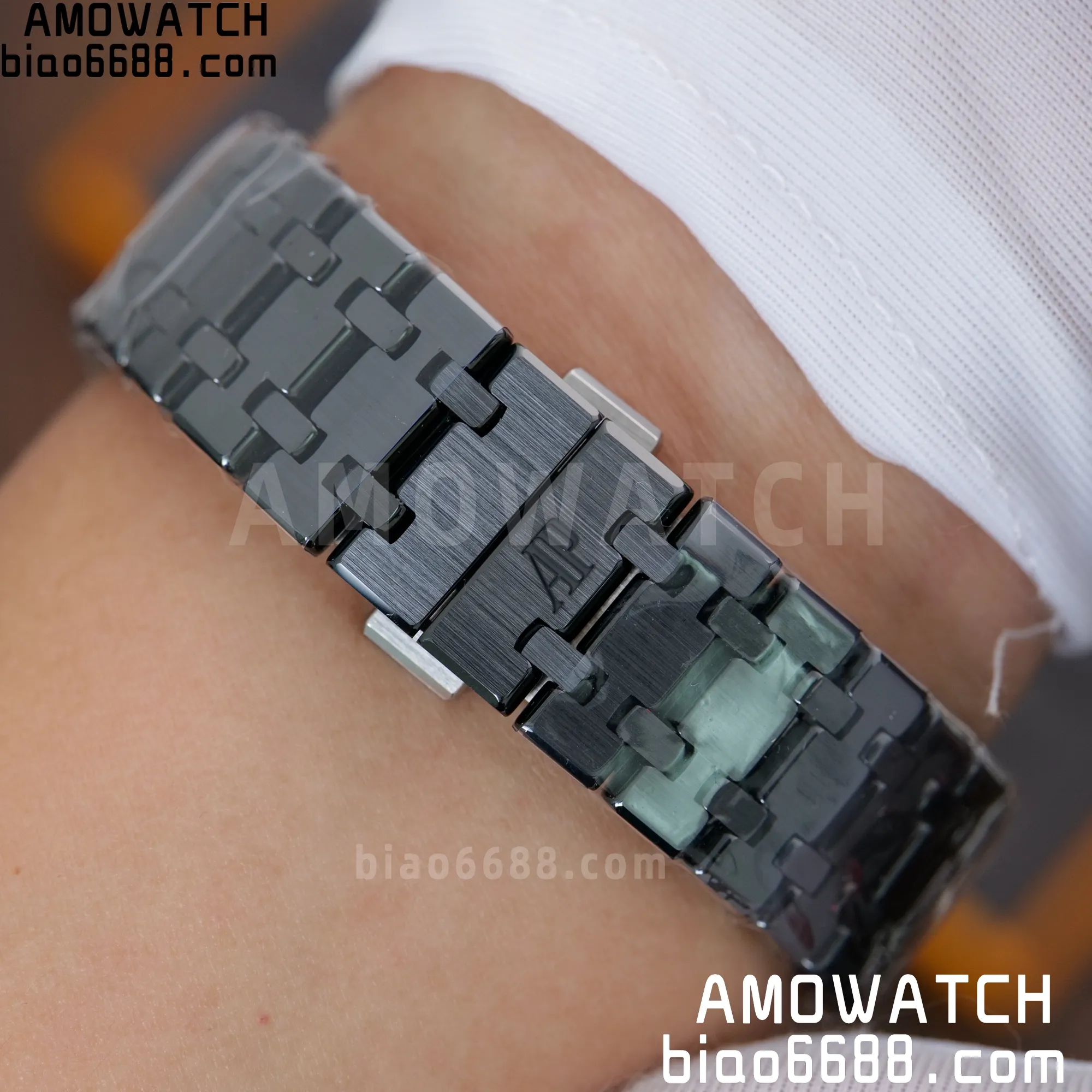 07d8404ab490361 AMO Watch