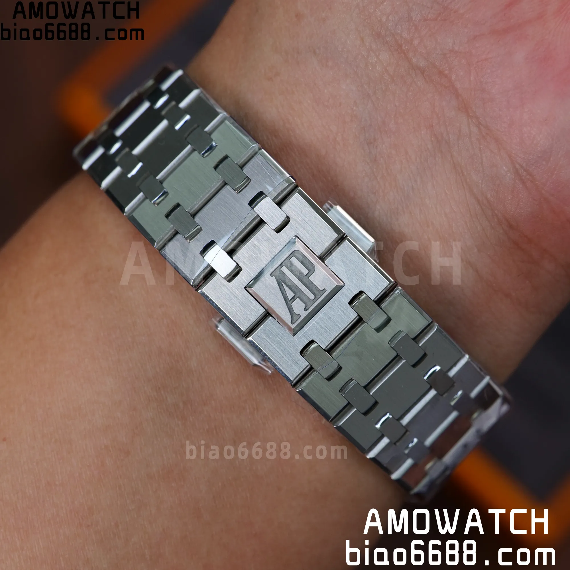 2e0249bae989c48 AMO Watch