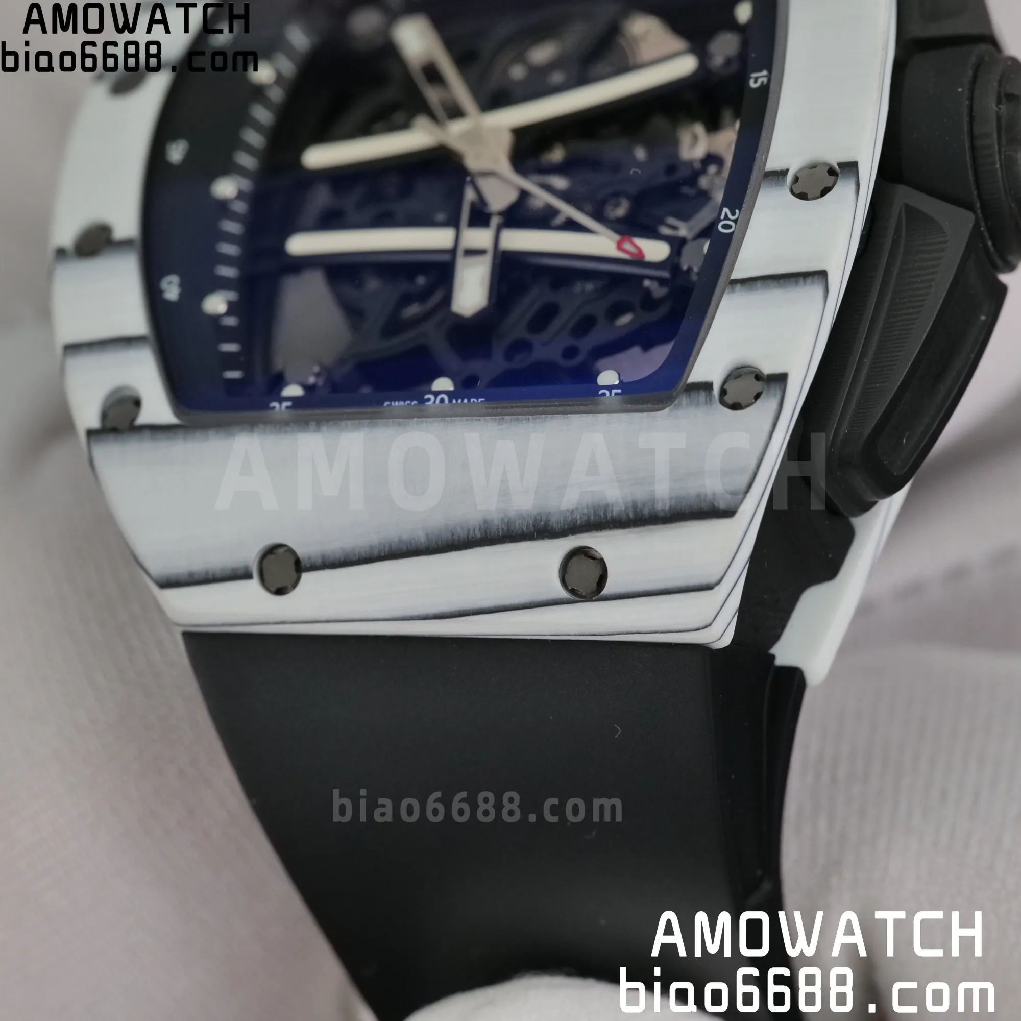 6c7d215e6351c45 AMO Watch