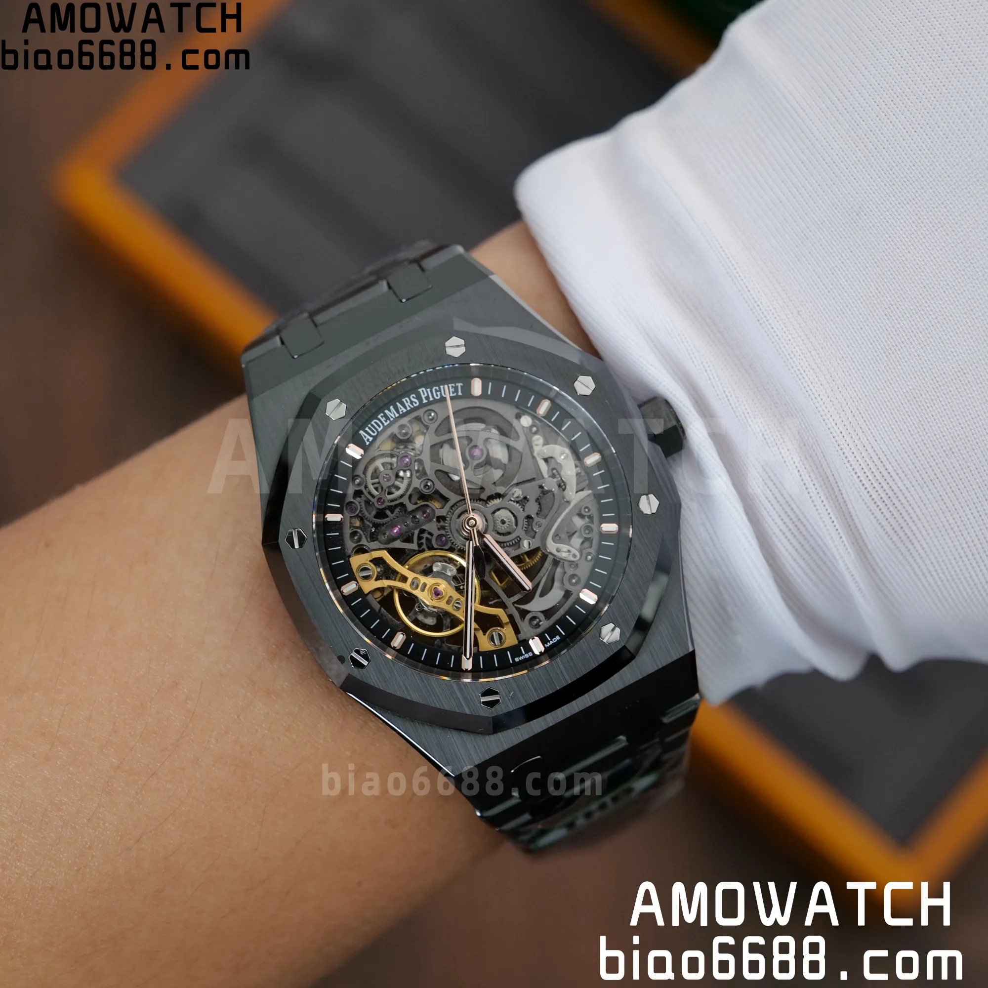 71a638fbca89500 AMO Watch