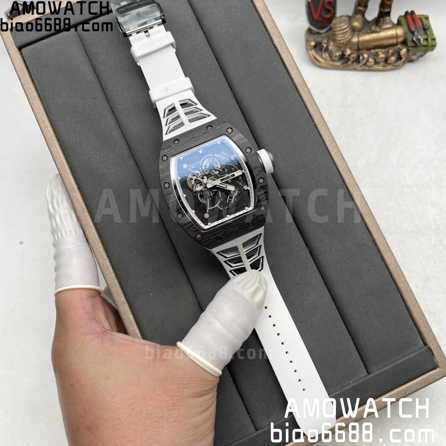 b97541cd6cdb6e8 AMO Watch