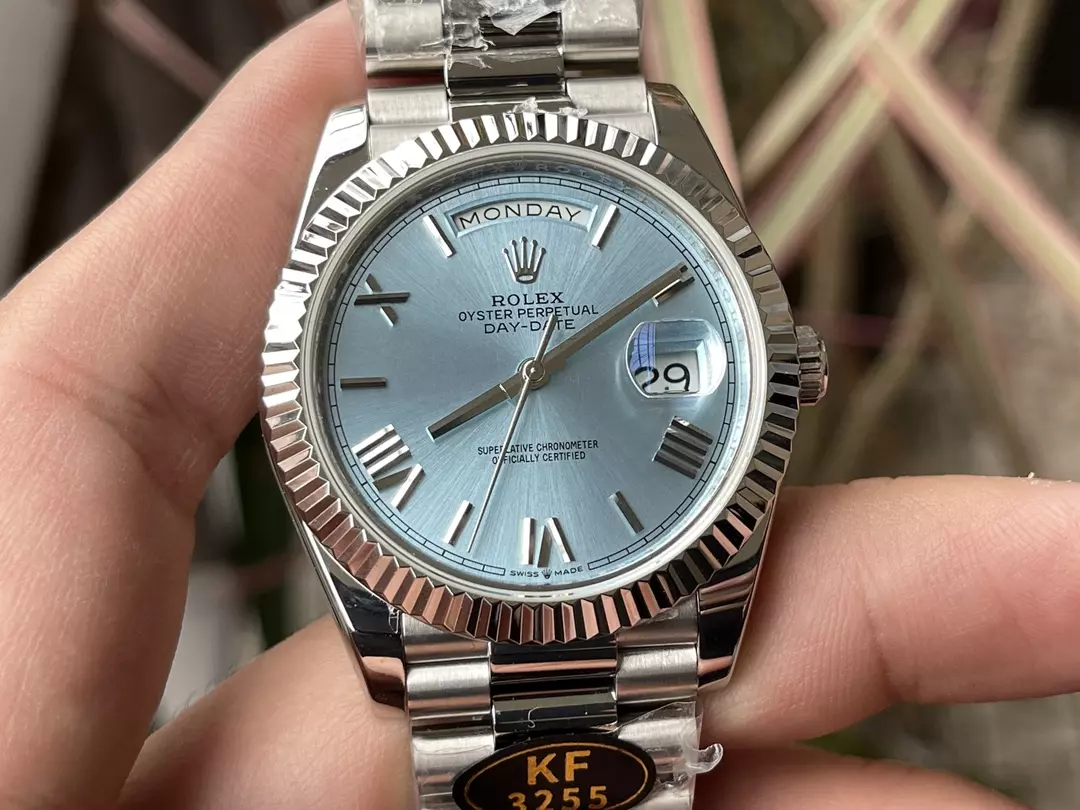 cee2279634395f2 阿默表行AmoWatch