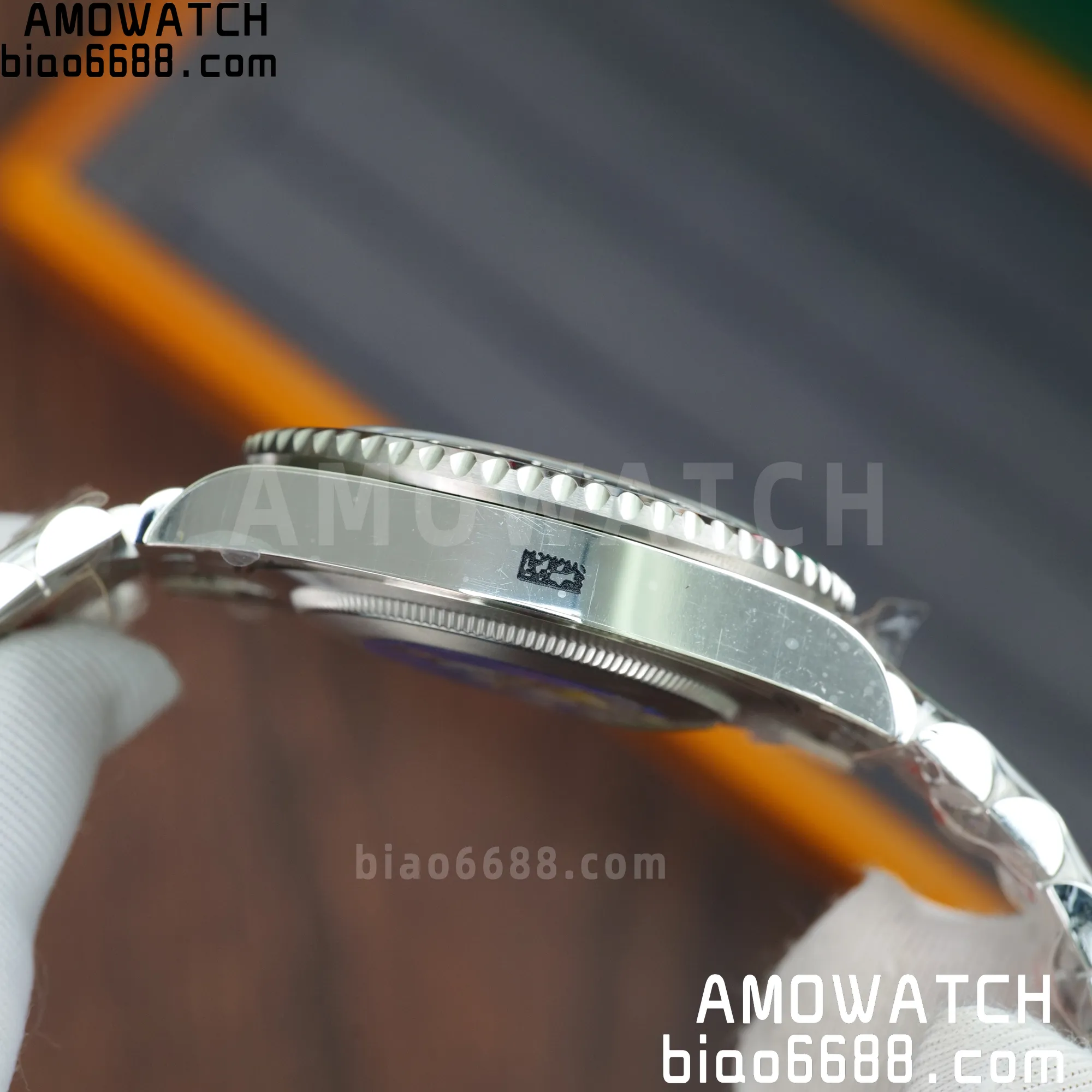 15ece07d9541de7 AMO Watch