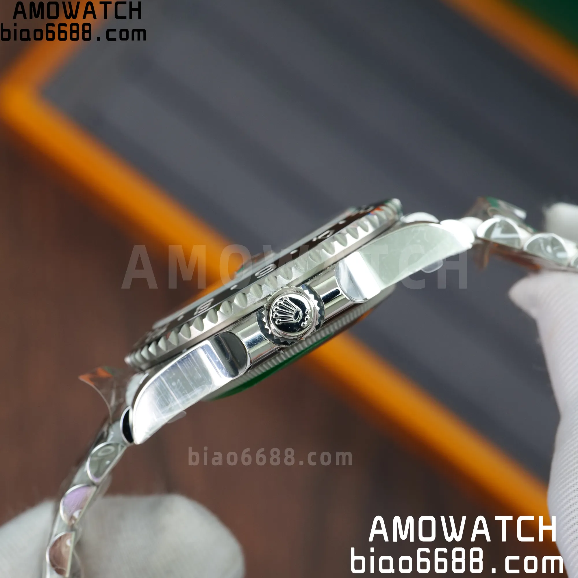 d76f89e19f877dc AMO Watch