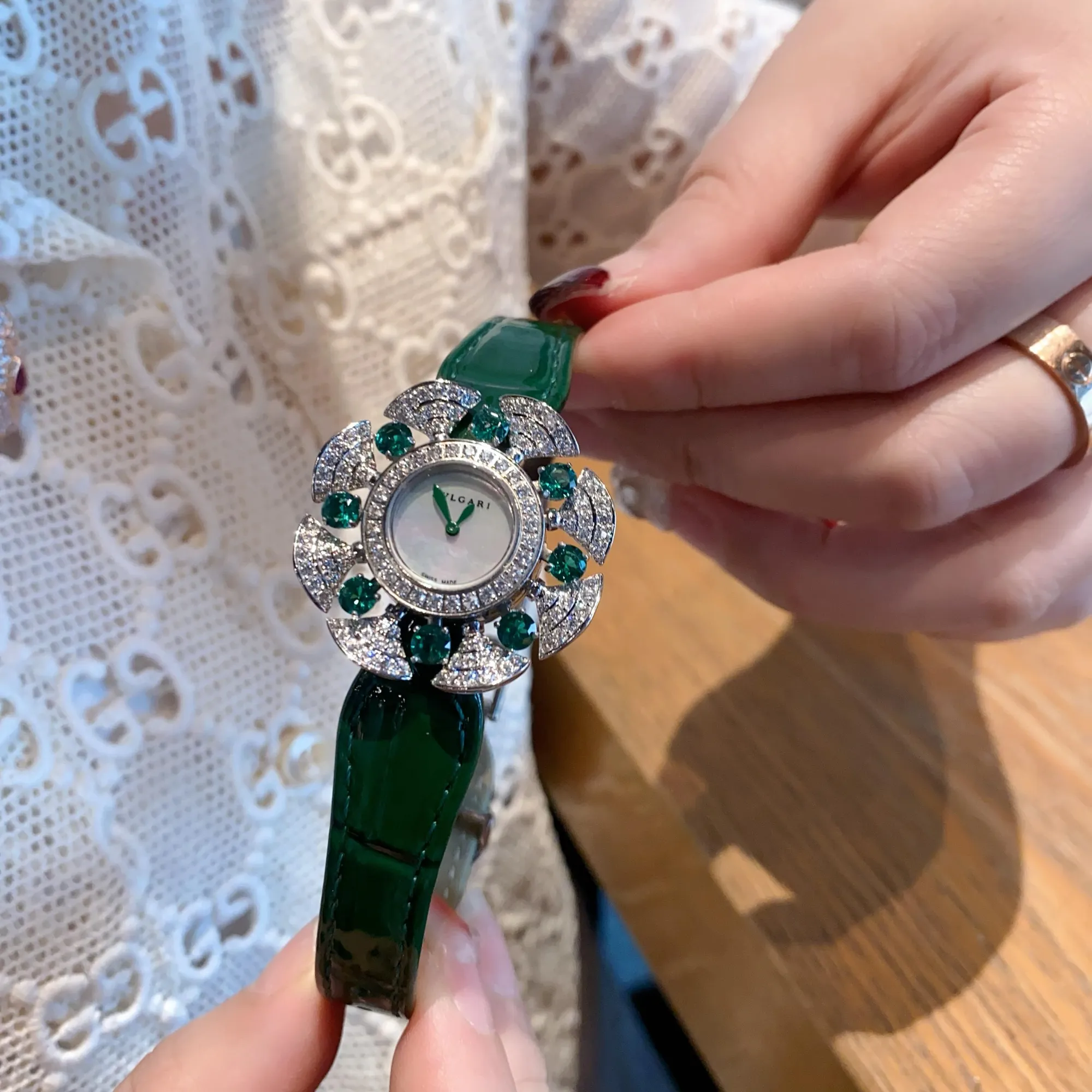 07c85ef0b8341aa 阿默表行AmoWatch