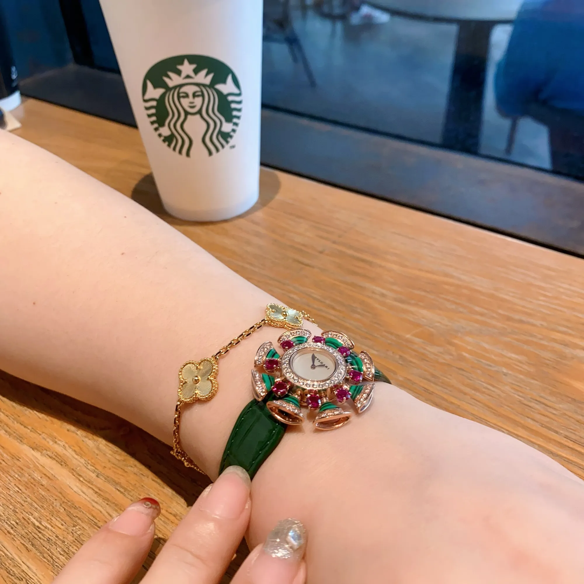 0c3047c53edfa38 阿默表行AmoWatch