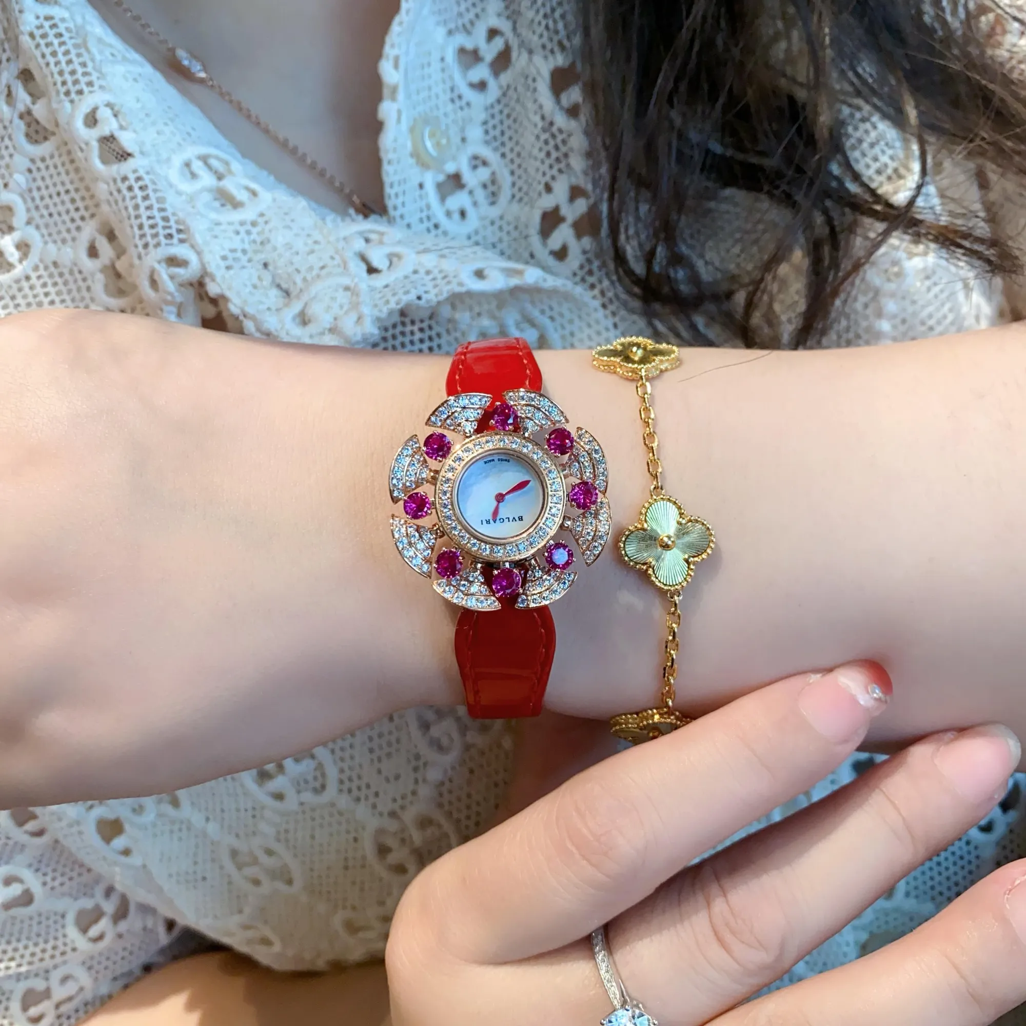 3539695cc0b5caa 阿默表行AmoWatch