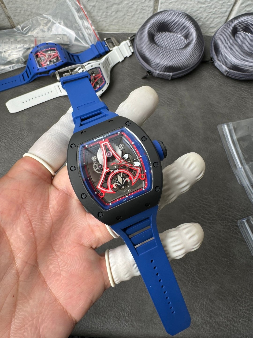 89c3541a5c57f02 rotated 阿默表行AmoWatch