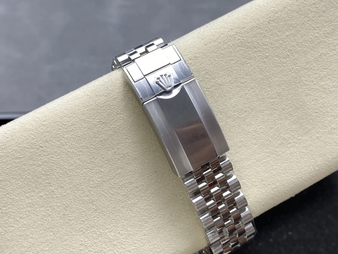 89cdefd04b4346d 阿默表行AmoWatch