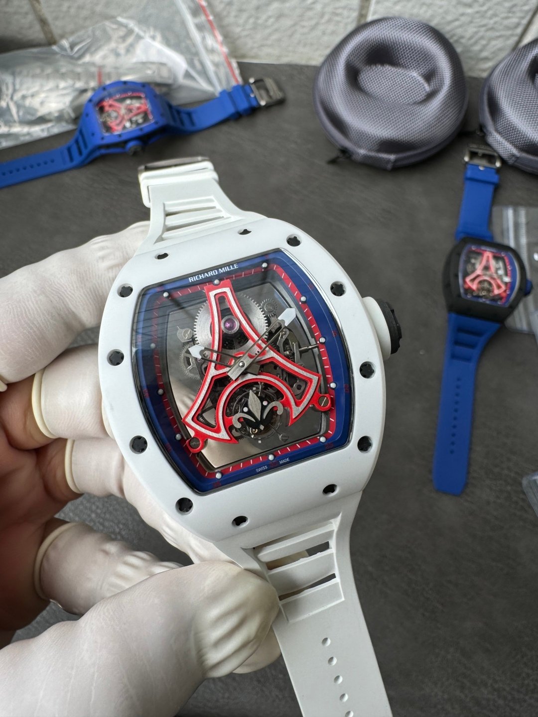 d732876702d34fc AMO Watch