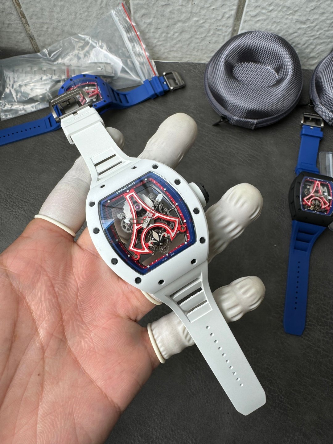 dd1affad03a604a AMO Watch