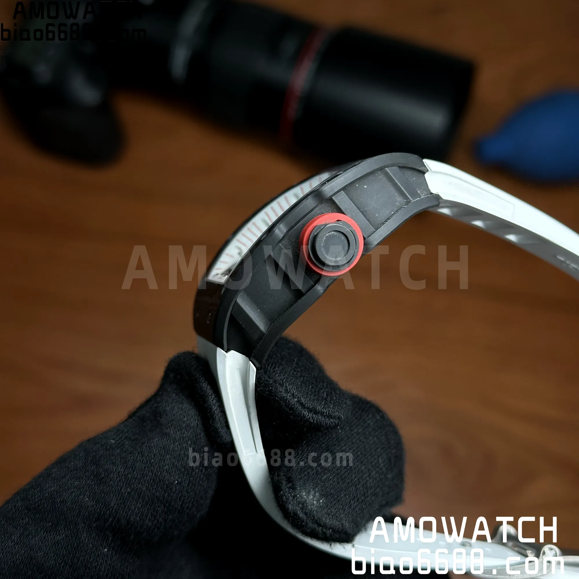 f302202c18928b7 1 AMO Watch
