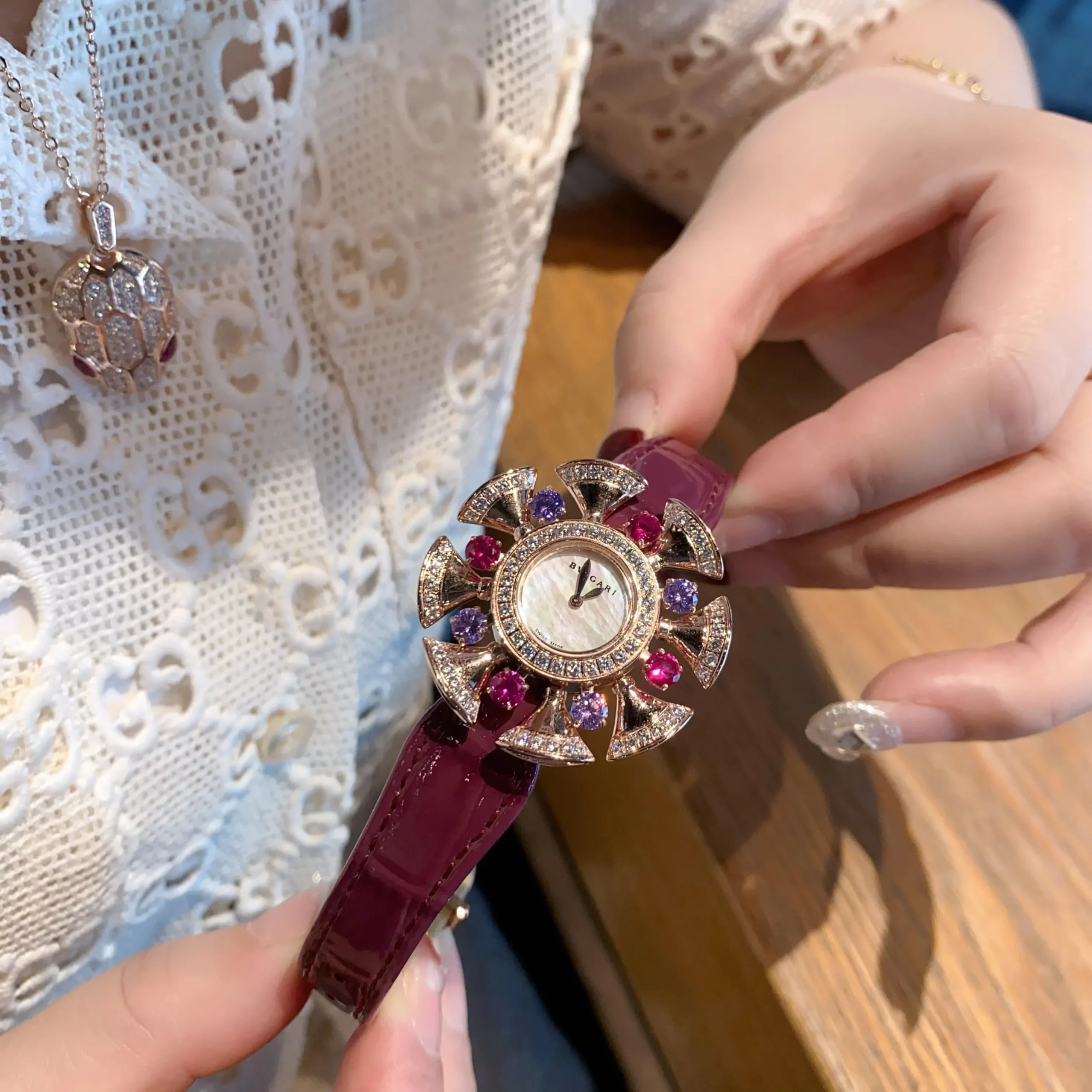 fbbe21e6aa6bc99 scaled 阿默表行AmoWatch