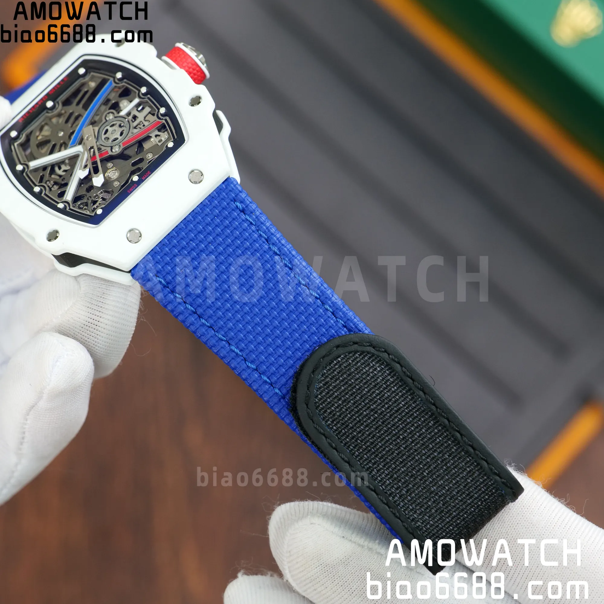 032a50e65387154 AMO Watch