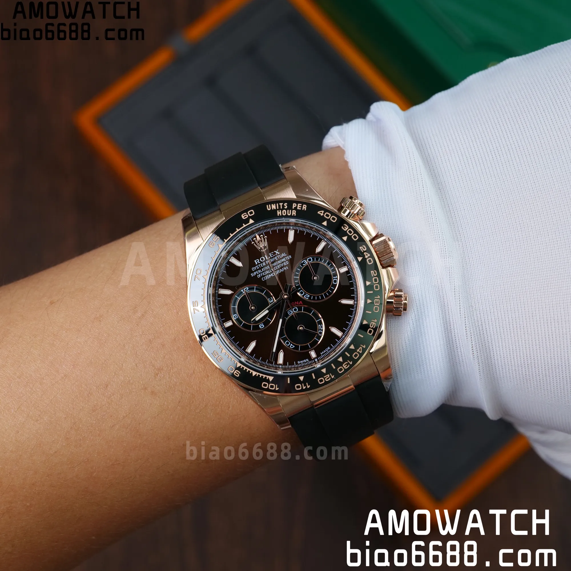 1476bc16c8cc555 AMO Watch