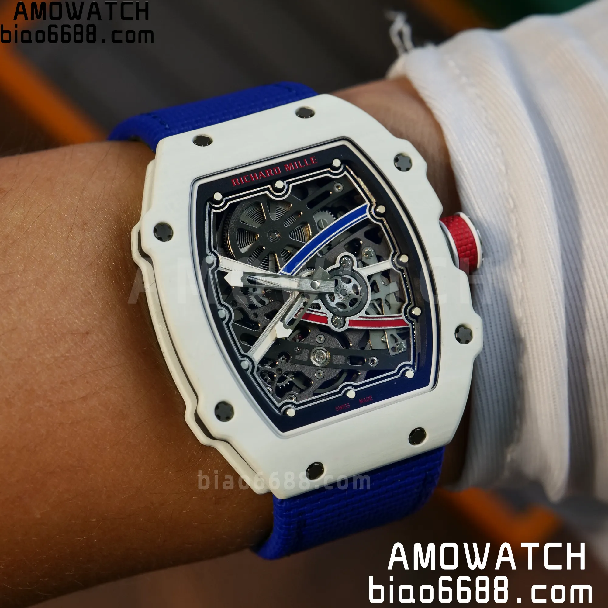 2316e2f287c7c06 AMO Watch