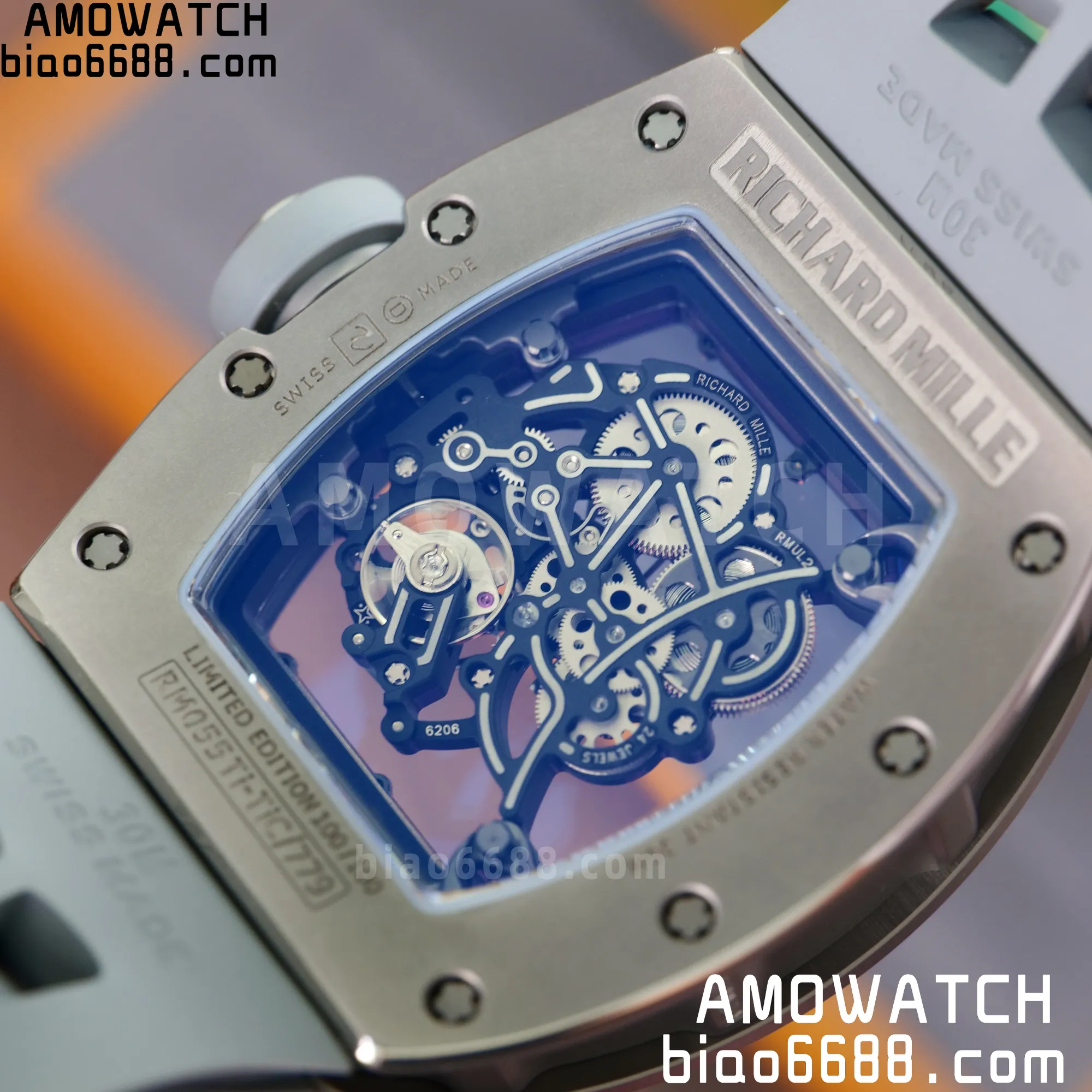 4edcc6e335ff101 AMO Watch