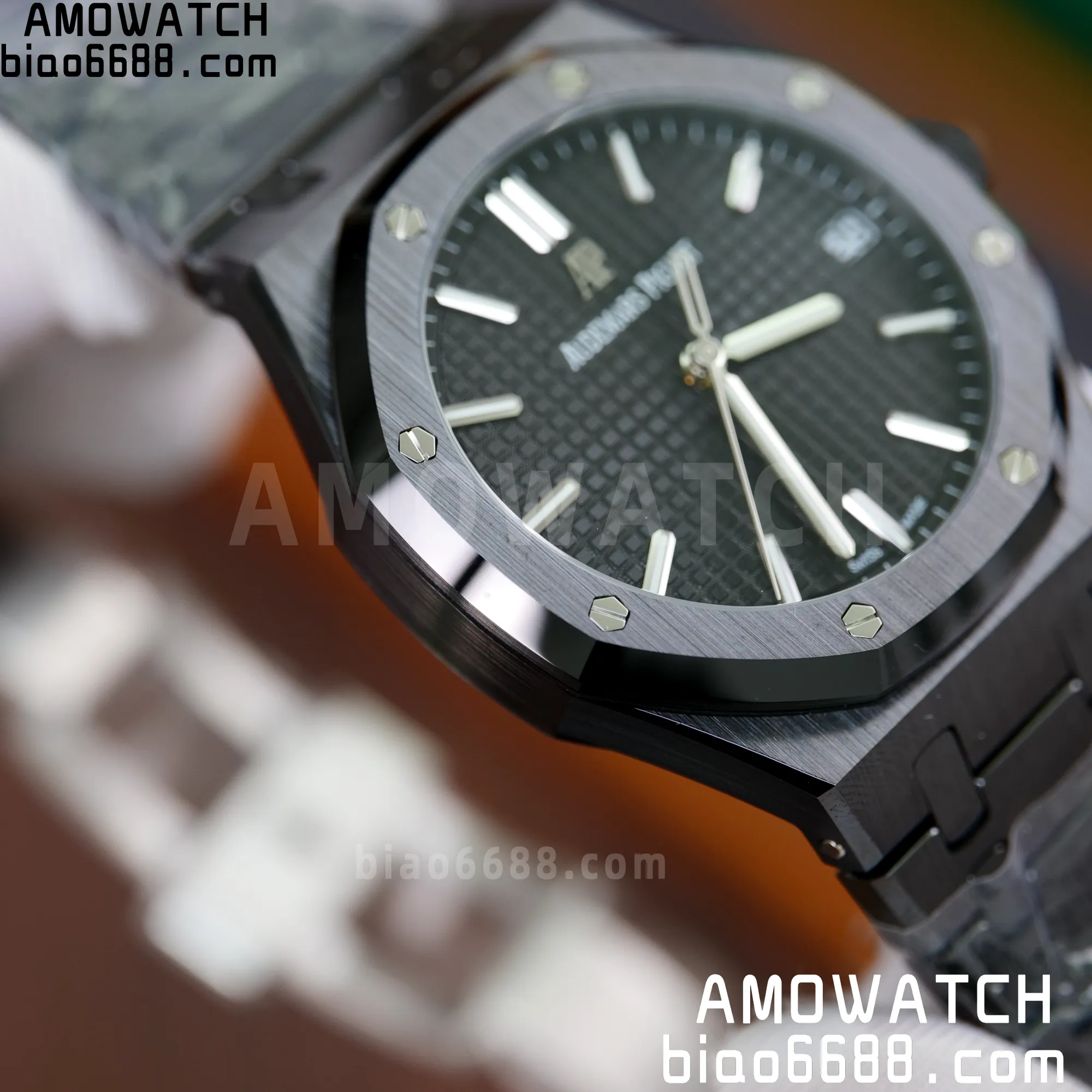 93f7ae2e17f3190 AMO Watch