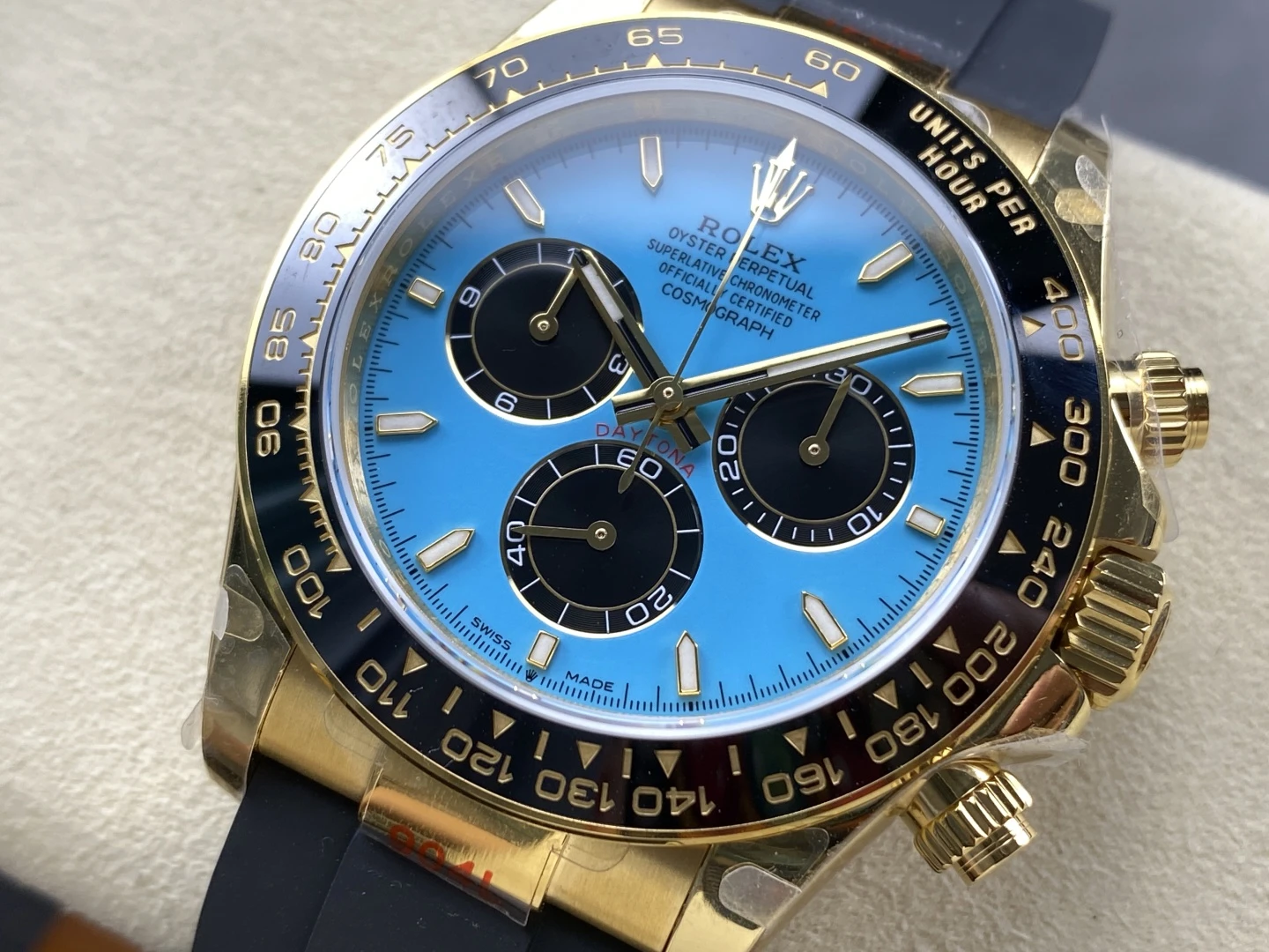 c16bc43e27afcd2 AMO Watch