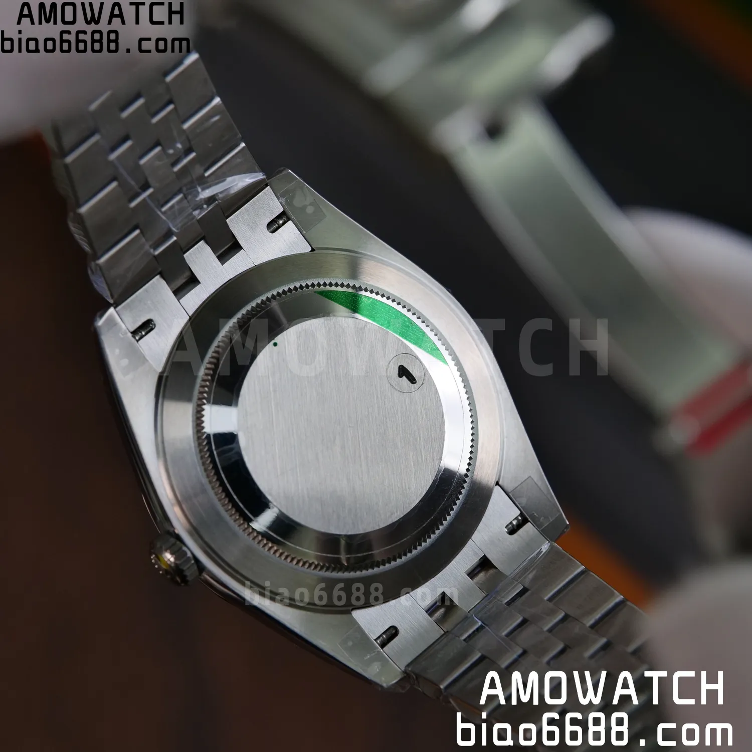 f5777f6f0765324 AMO Watch