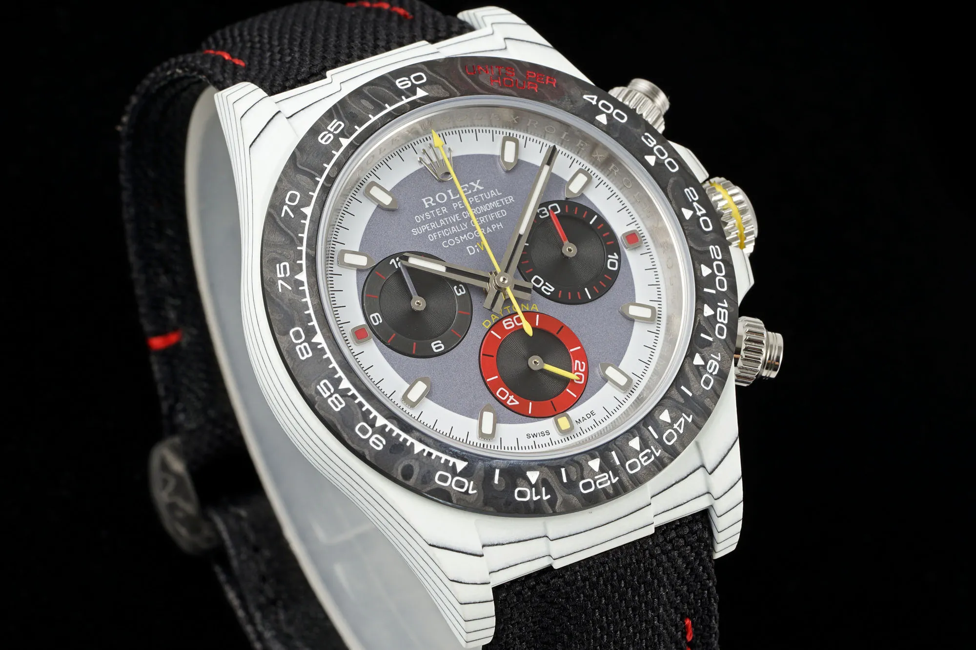 3090464e1459bc3 AMO Watch