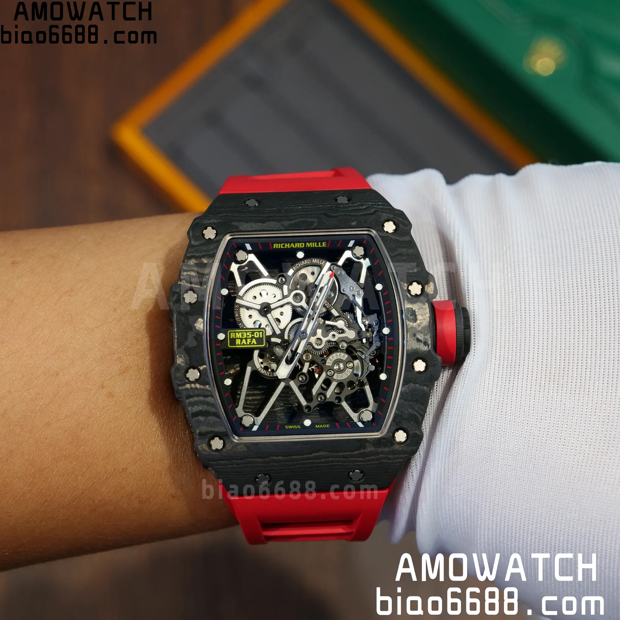 3a33bfd34e28d75 AMO Watch