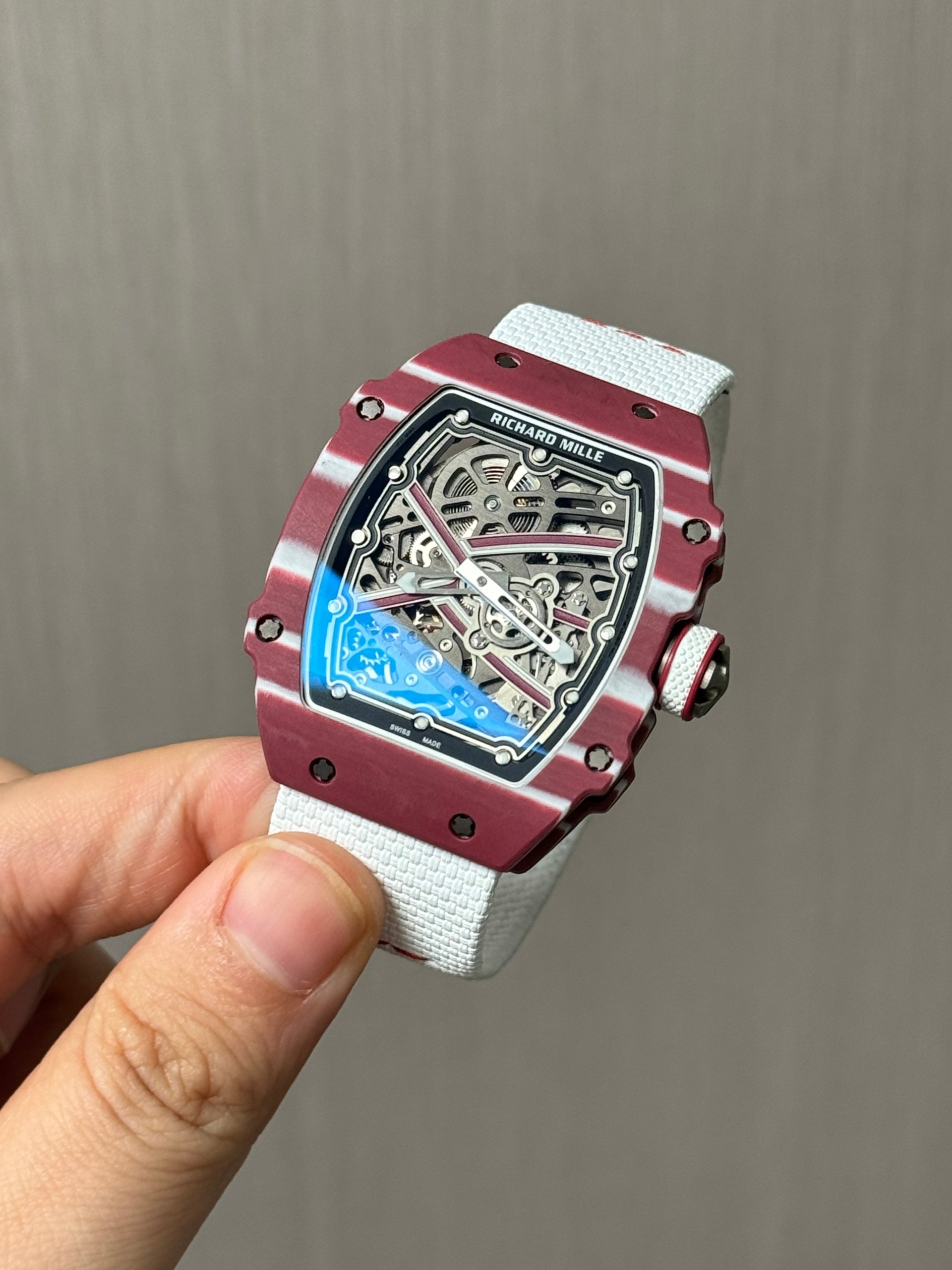 411f826764aca94 scaled 阿默表行AmoWatch