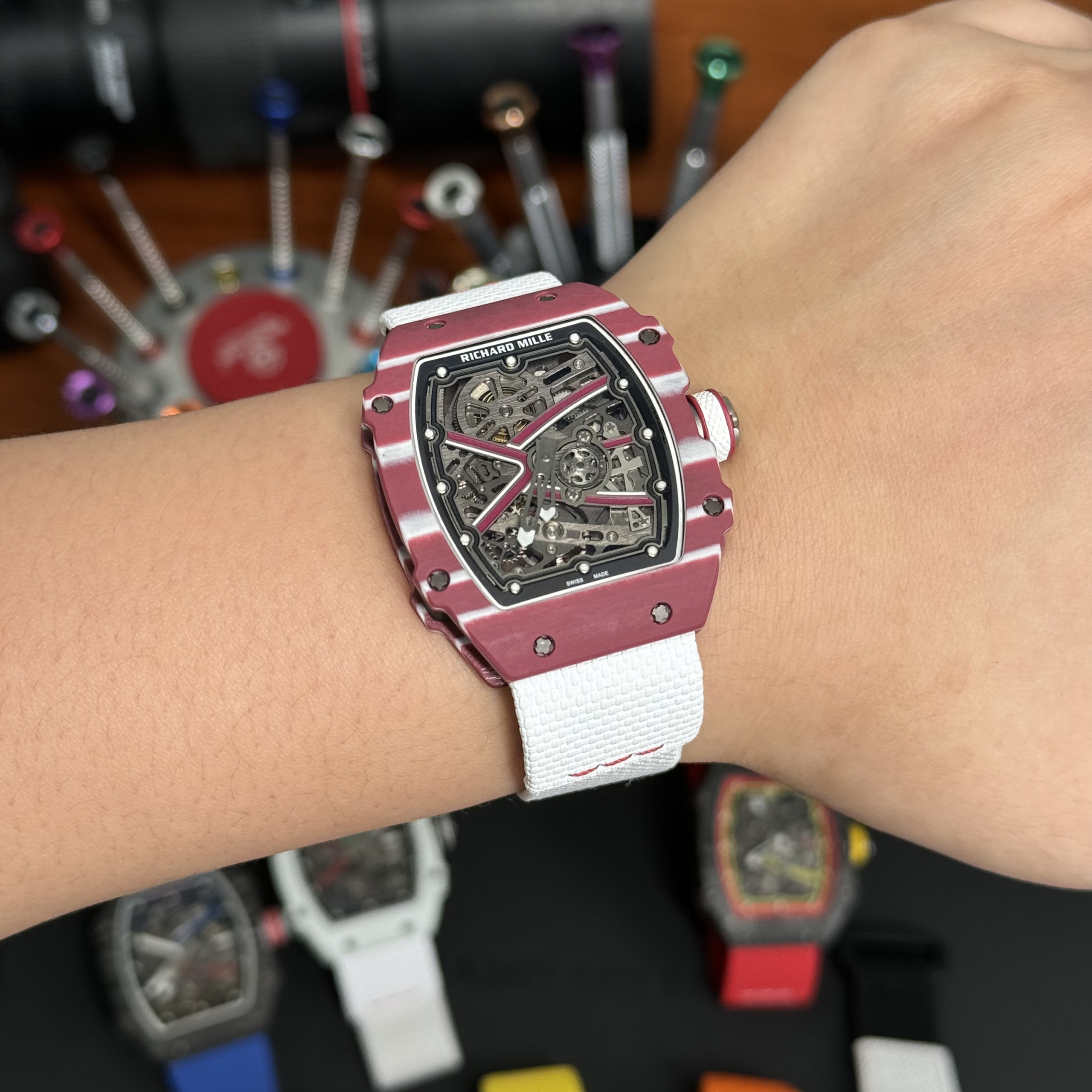 4c081deec1d5e6d scaled 阿默表行AmoWatch