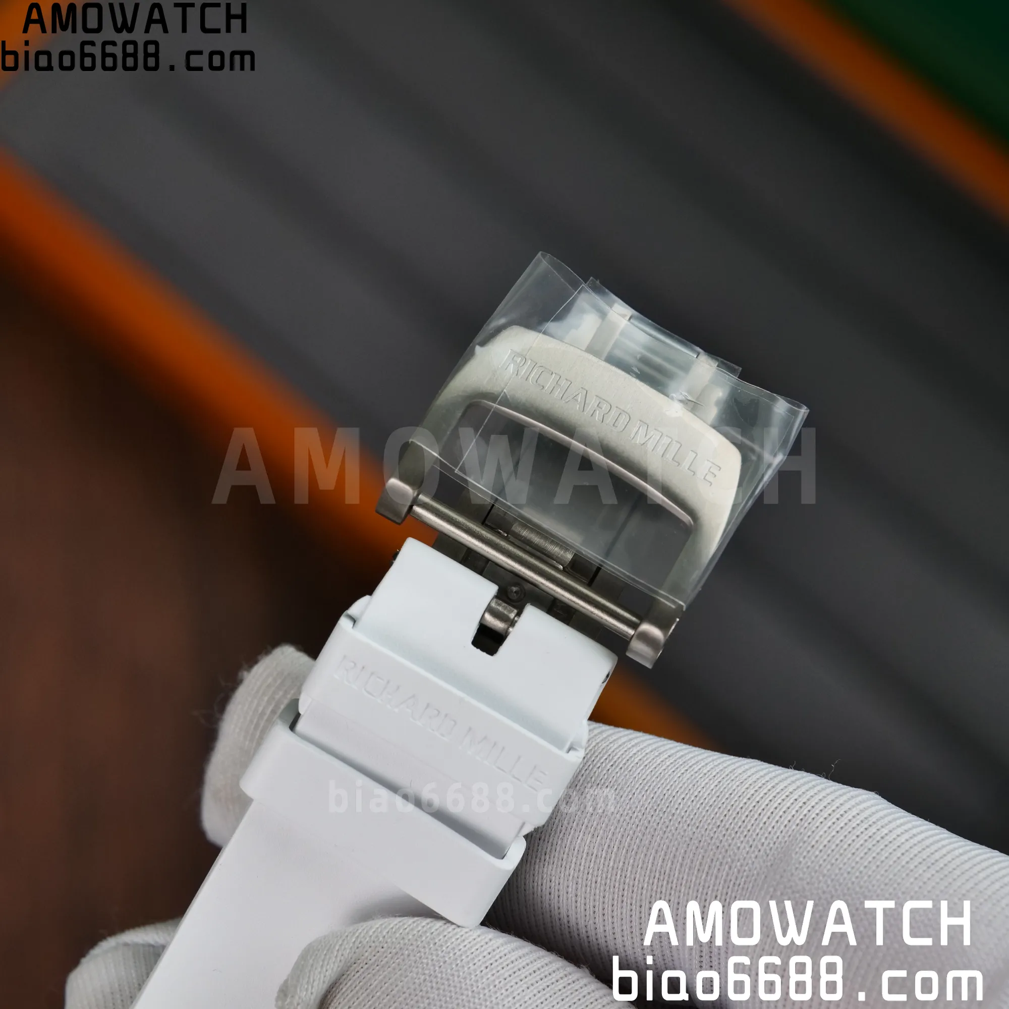 4dd98472229f190 AMO Watch
