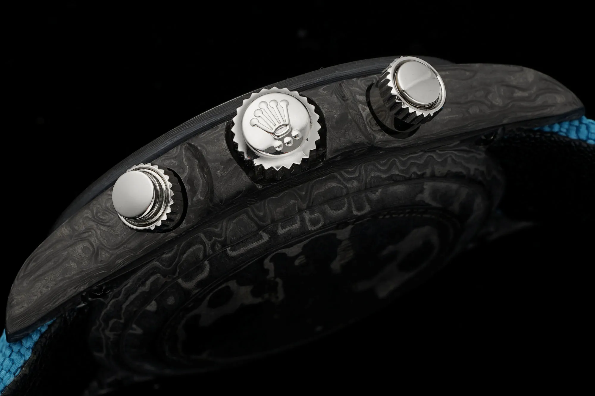 4dede0526ecf5d4 AMO Watch
