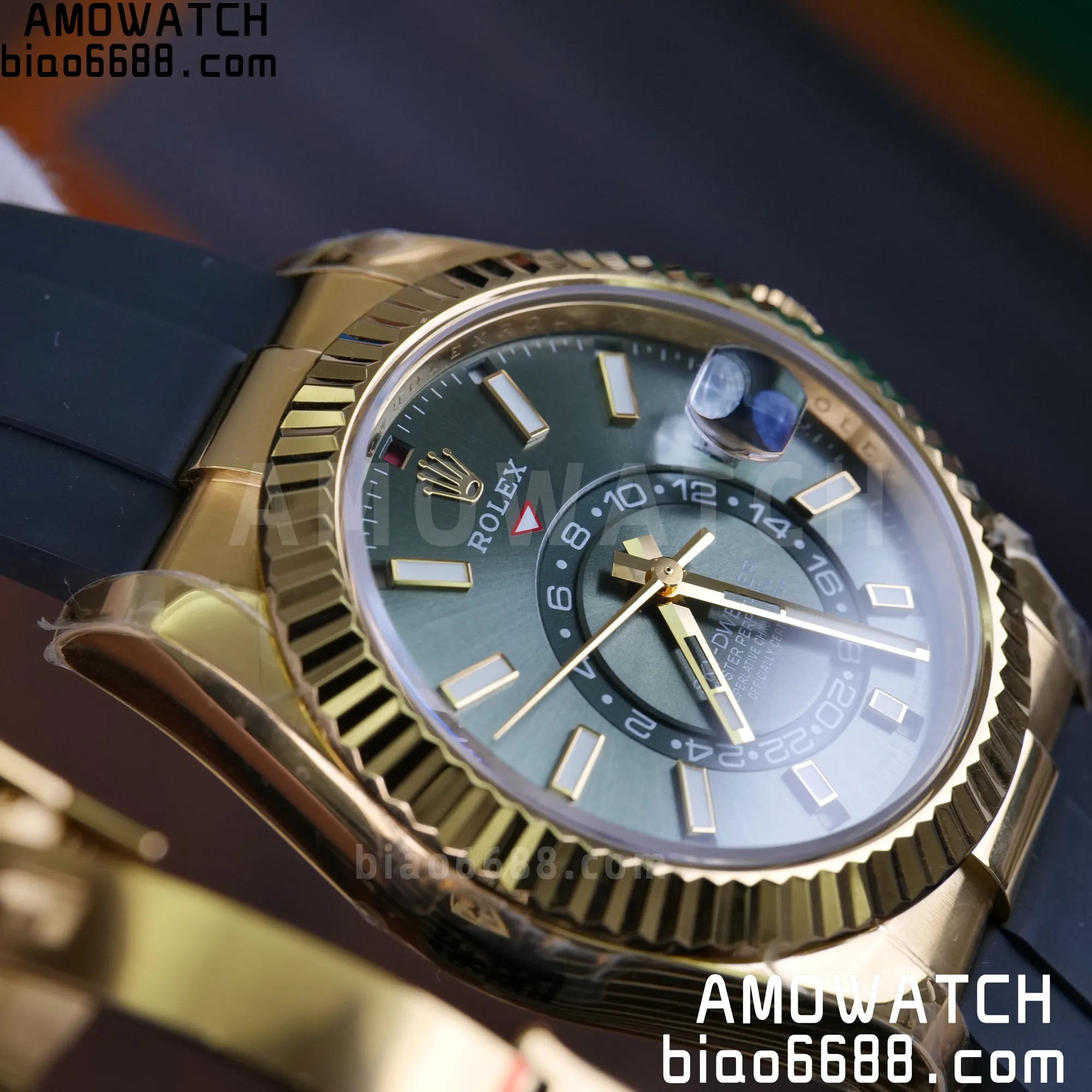 8a2f2d1a51f1d93 AMO Watch