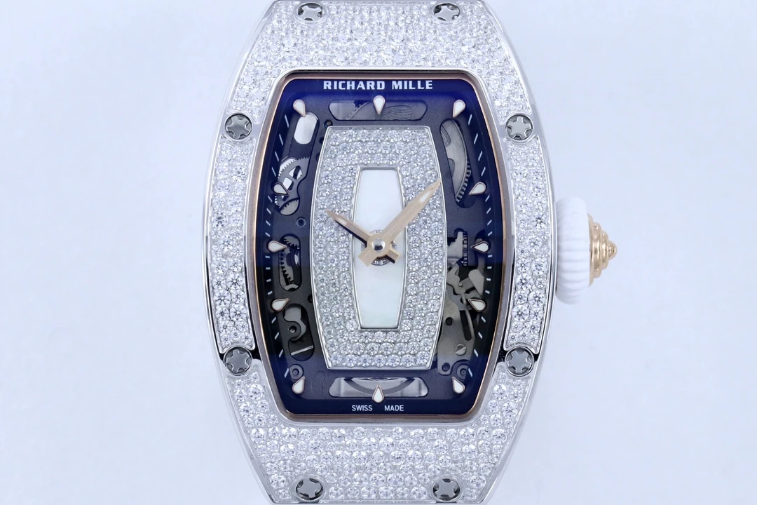 a795c8993658cbe AMO Watch