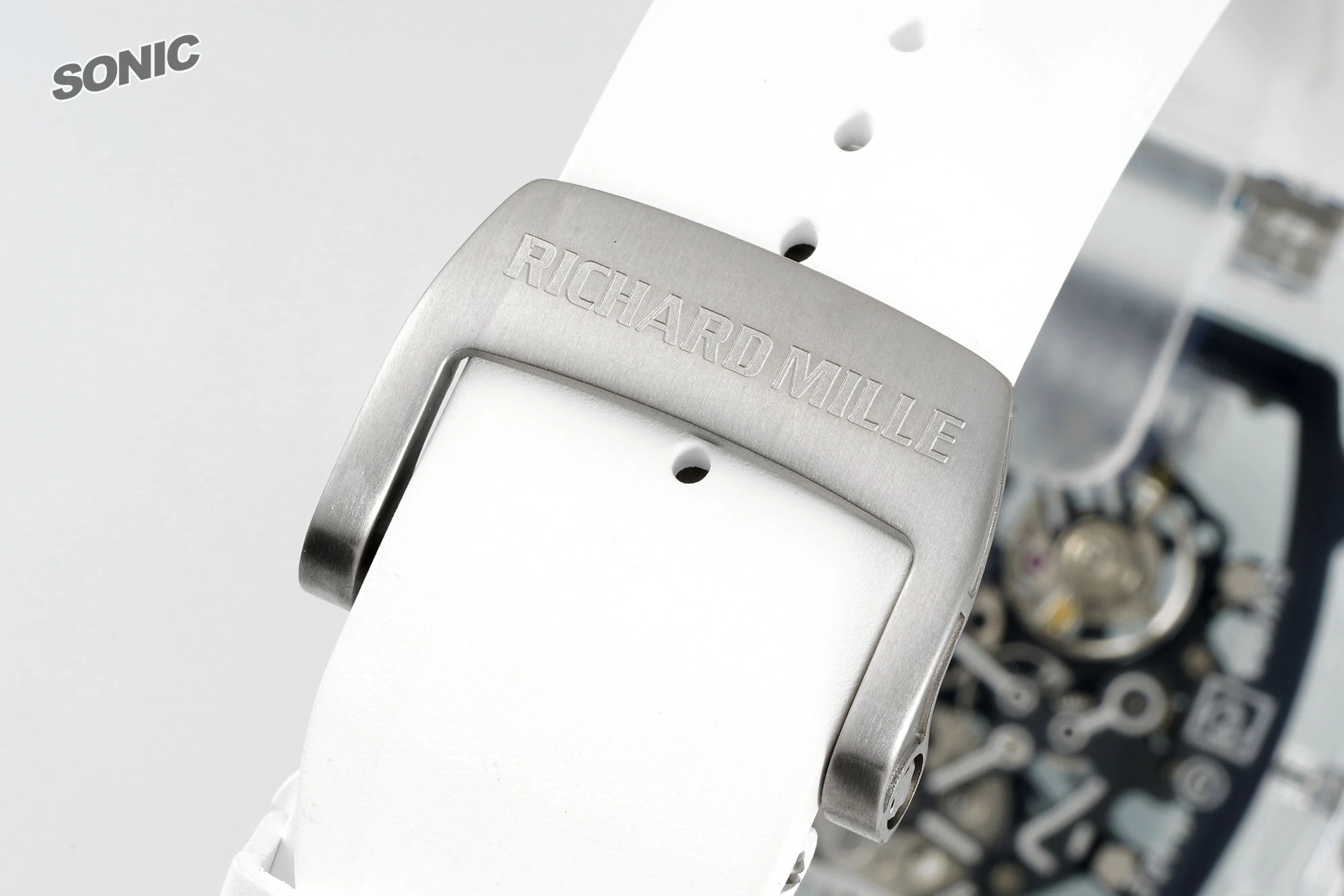 add86637e50bd60 AMO Watch