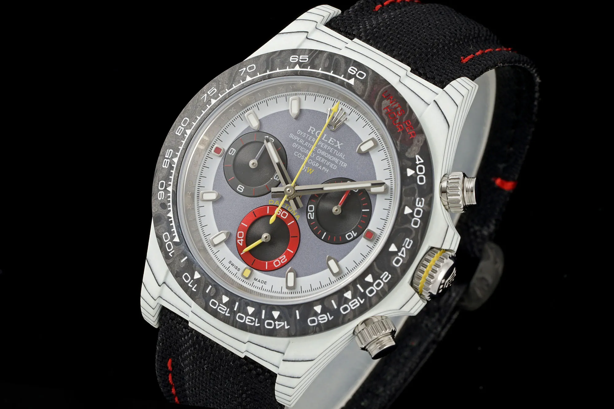 bb137bd350f8e1f AMO Watch