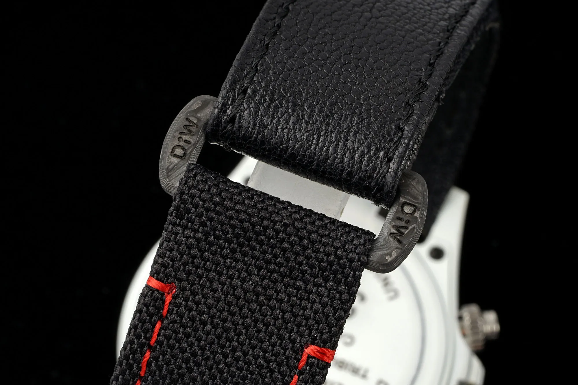 bda78b4fa09fda8 AMO Watch
