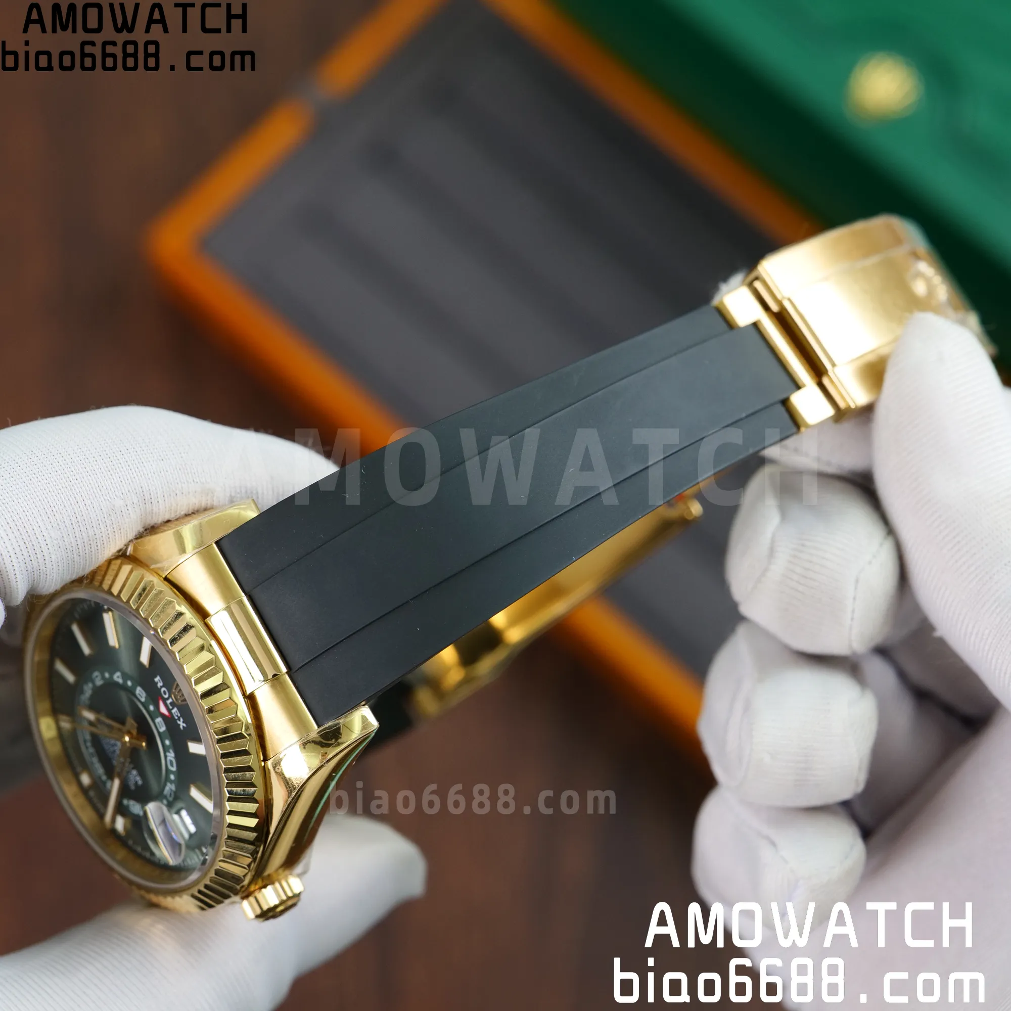 e7a6b59e222cd1a AMO Watch