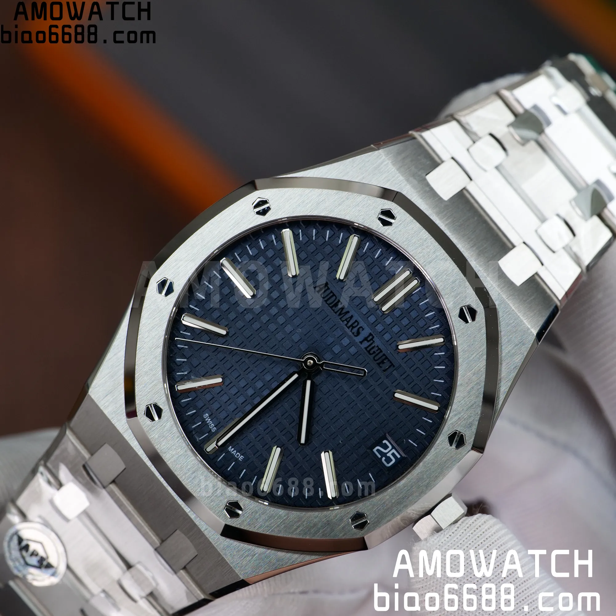 301bc0e2ab658fd AMO Watch
