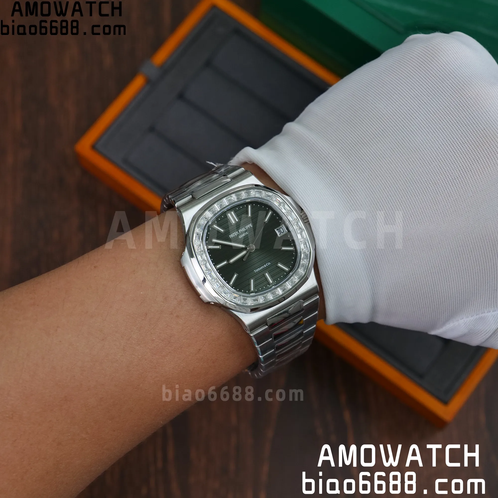 5fdc75c5183db56 AMO Watch