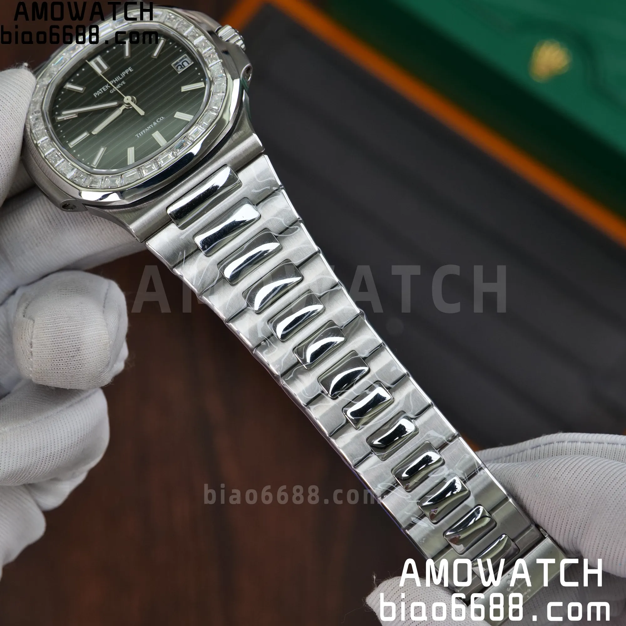 733af004667f03c AMO Watch